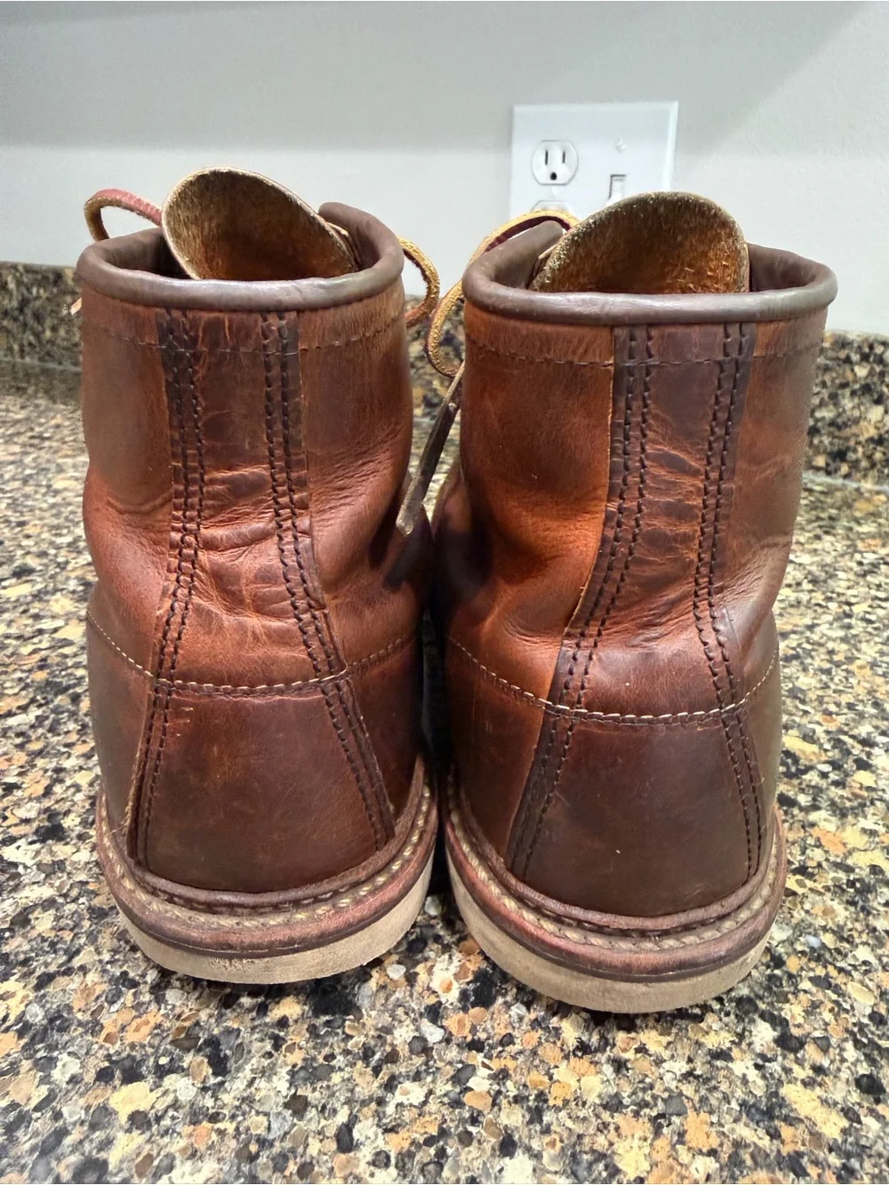Vintage red wing heritage 1907 size 9.5 Brown Leather Moc Toe Work Boots